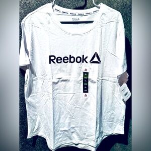 Women’s White Size XL Reebok Logo Crew Neck Short Sleeve T Shirt New with Tags